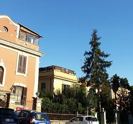 Holiday Home Roma Appartamento *